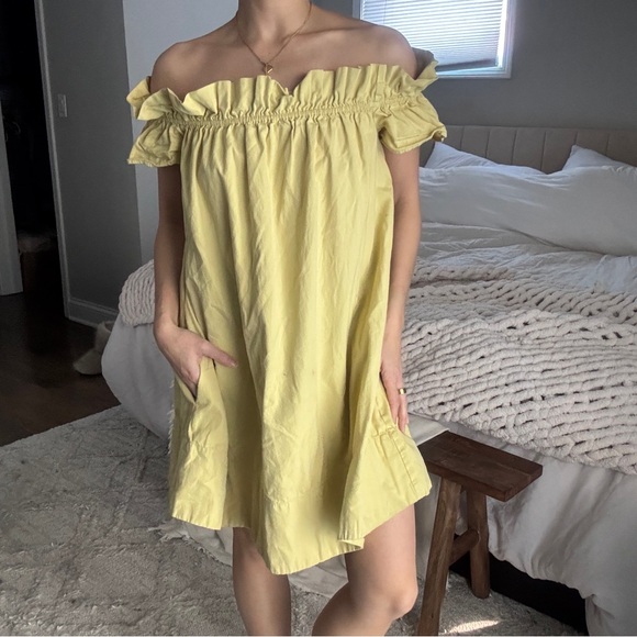 Free people Sophie ruffle sleeve slip mini dress off shoulder chartreuse pockets - Picture 2 of 11